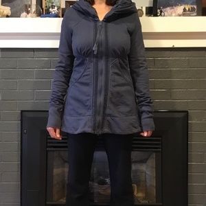 Prairie Underground grey cloak hoodie M